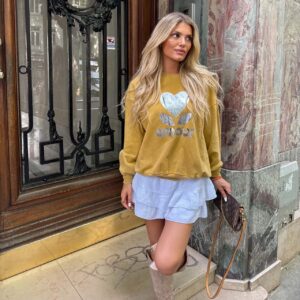 PULL AMOUR MOUTARDE / ZEBRE